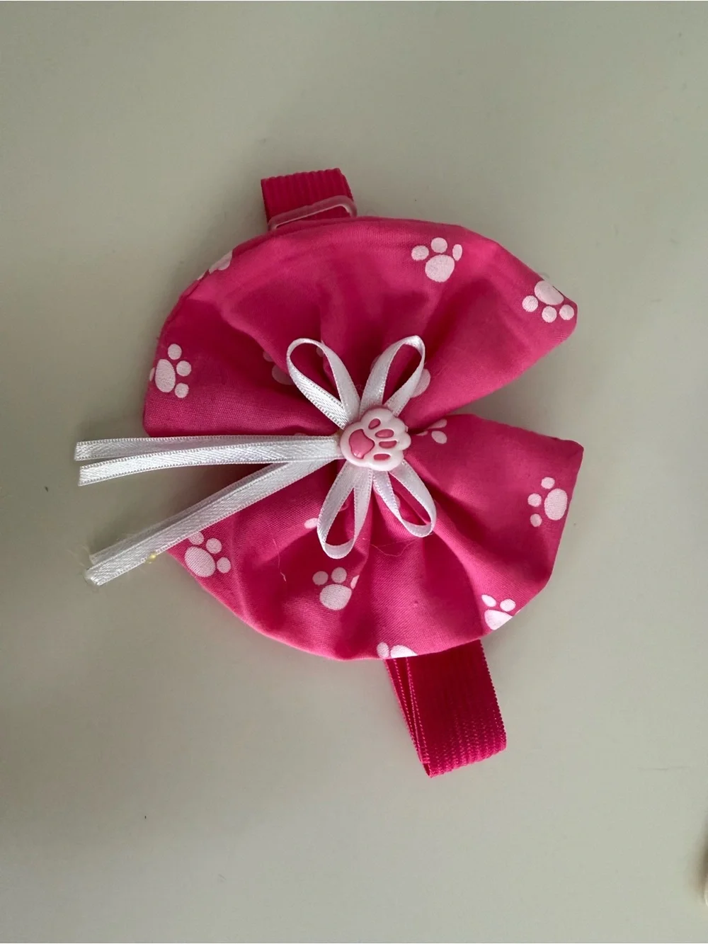 Cute Pink Paw Print Neck Bow for Dogs / Pets Cats New
